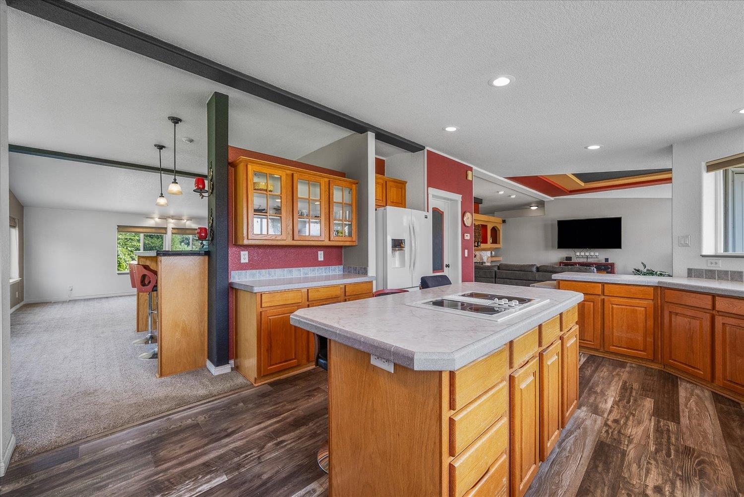20211 North Austin Road Colbert, WA 99005 - Photo 19 of 49 Gallery Image 19