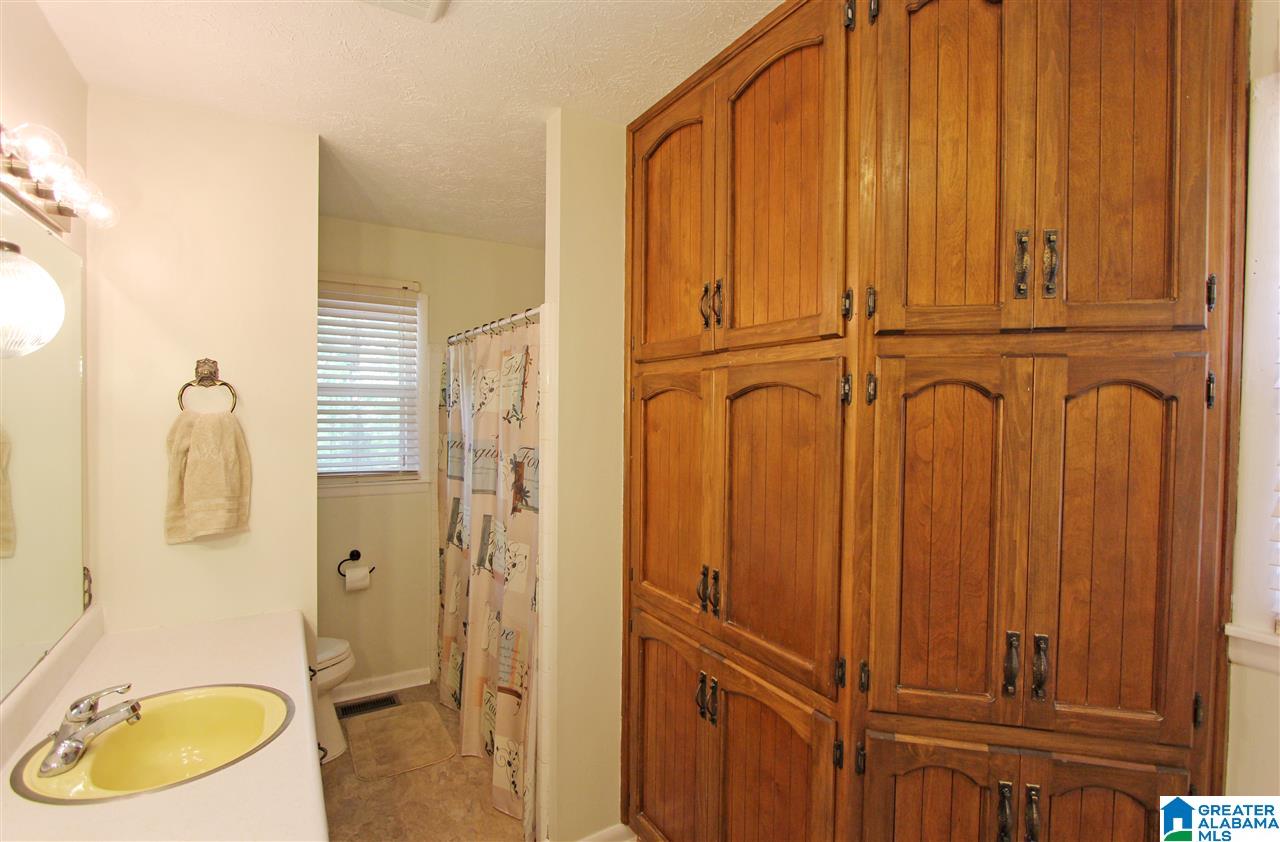 595 Old Coldwater Road Anniston, AL 36201 - Photo 14 of 50
