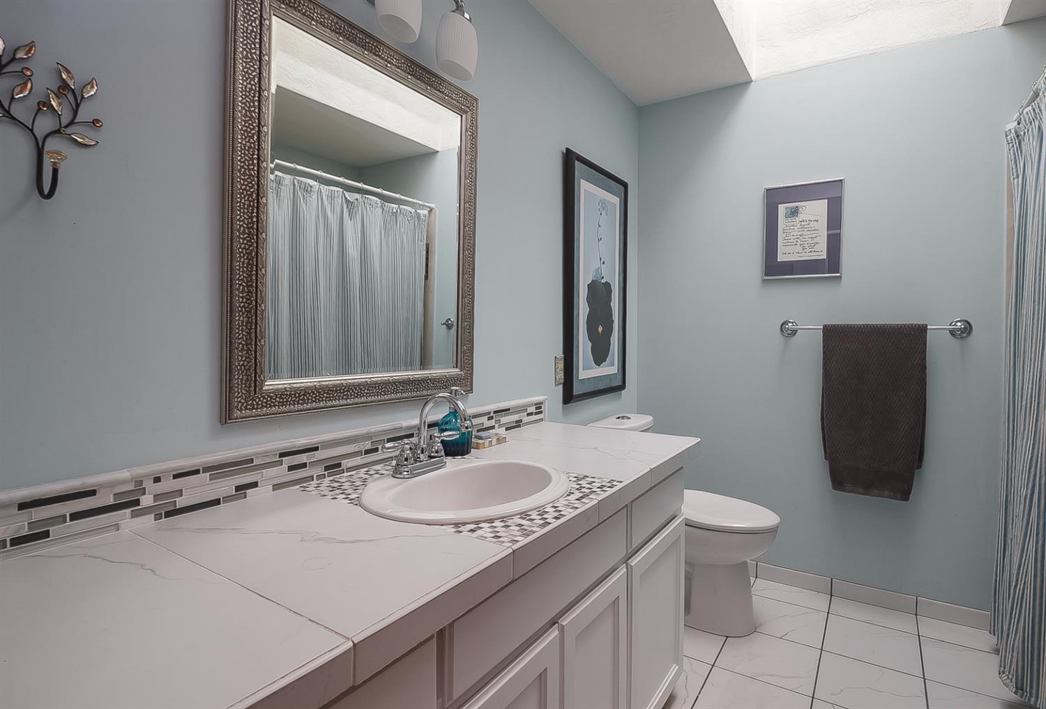 2528 Roberts Road Medford, OR 97504 - Photo 16 of 26 Additional Photo
