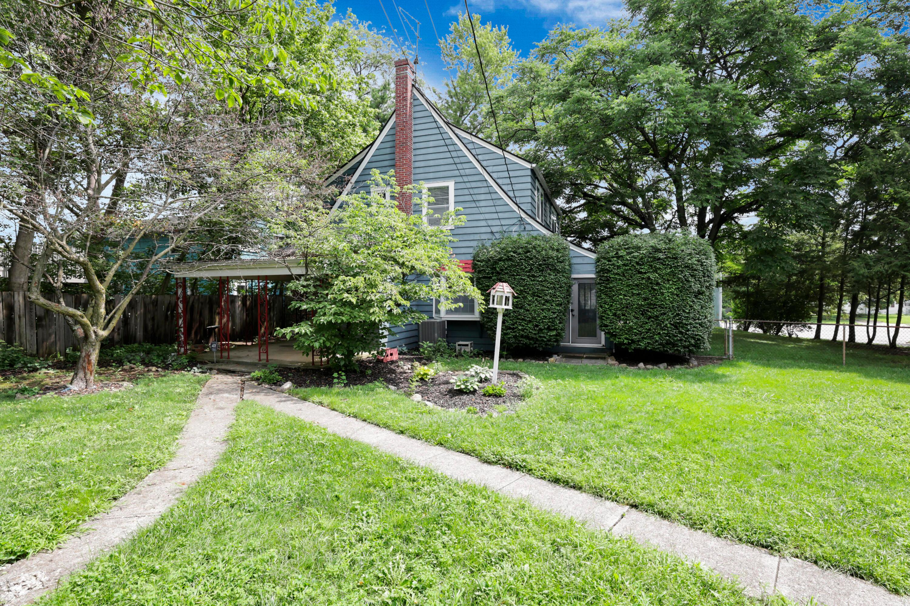 297 South James Road Columbus, OH 43213 - Photo 41 of 45 44-print-011A7703