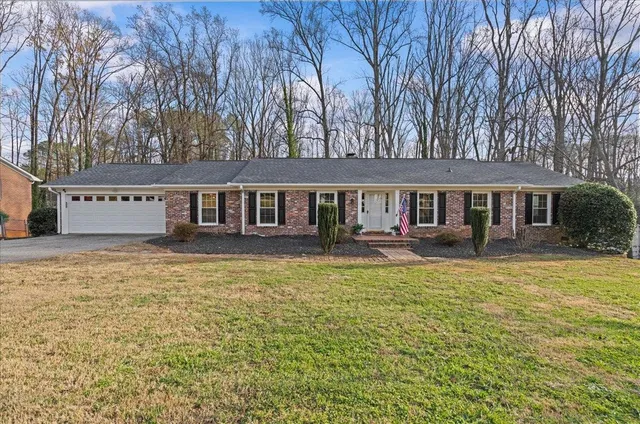 $370,000 | 412 Ransdell Drive, Spartanburg, SC 29307
