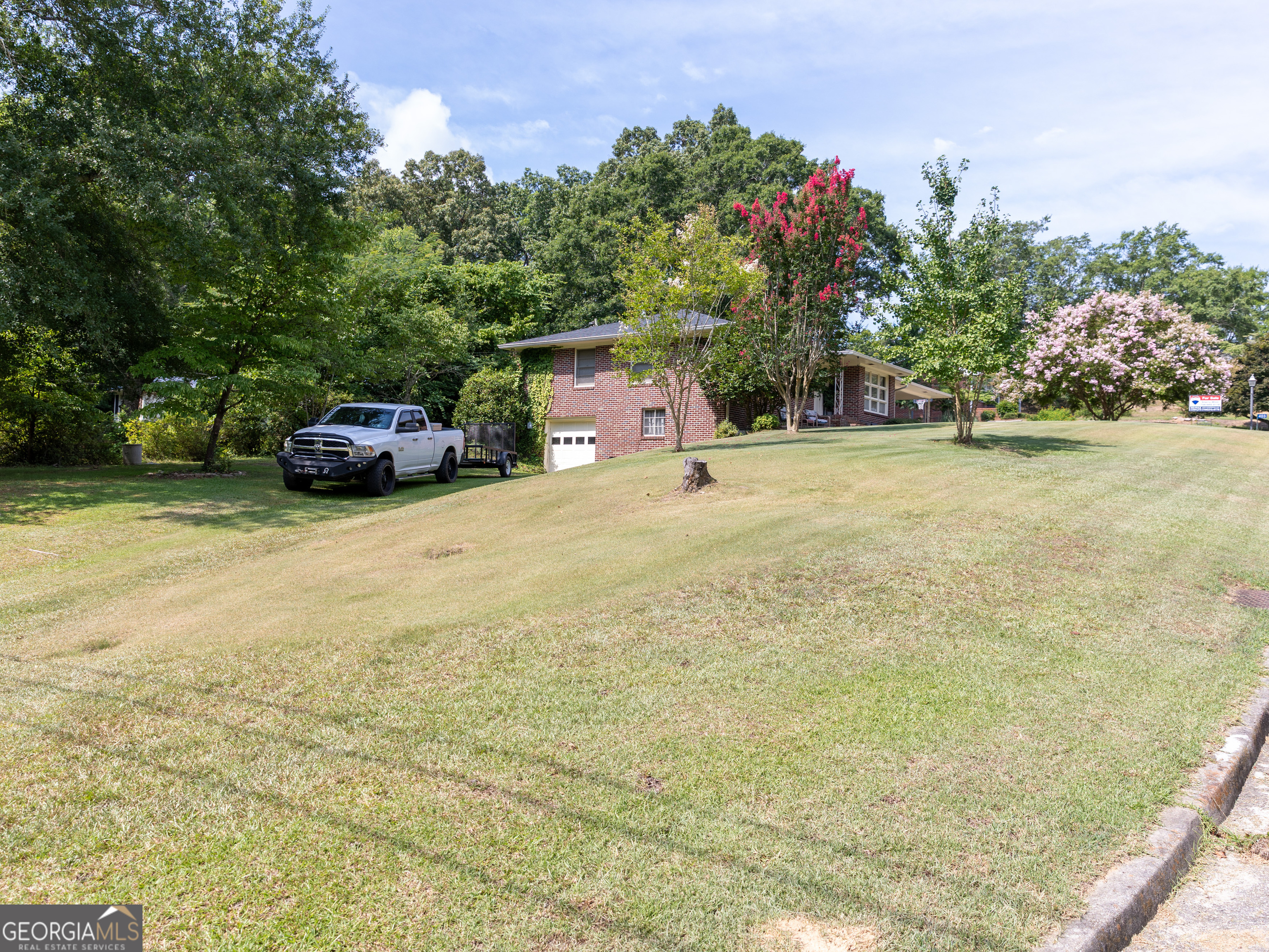 403 Ridgecrest Drive Elberton, GA 30635 - Photo 3 of 37