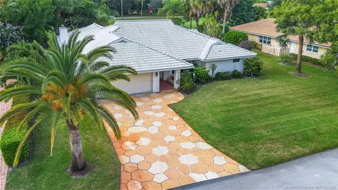 $599,000 | 3181 Southeast Fairway West, Stuart, FL 34997