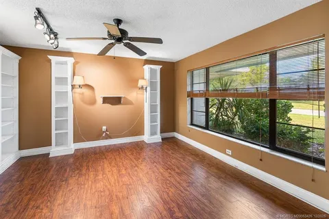 $599,000 | 3181 Southeast Fairway West, Stuart, FL 34997