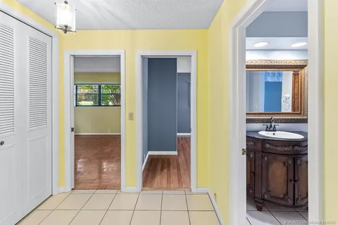 $599,000 | 3181 Southeast Fairway West, Stuart, FL 34997