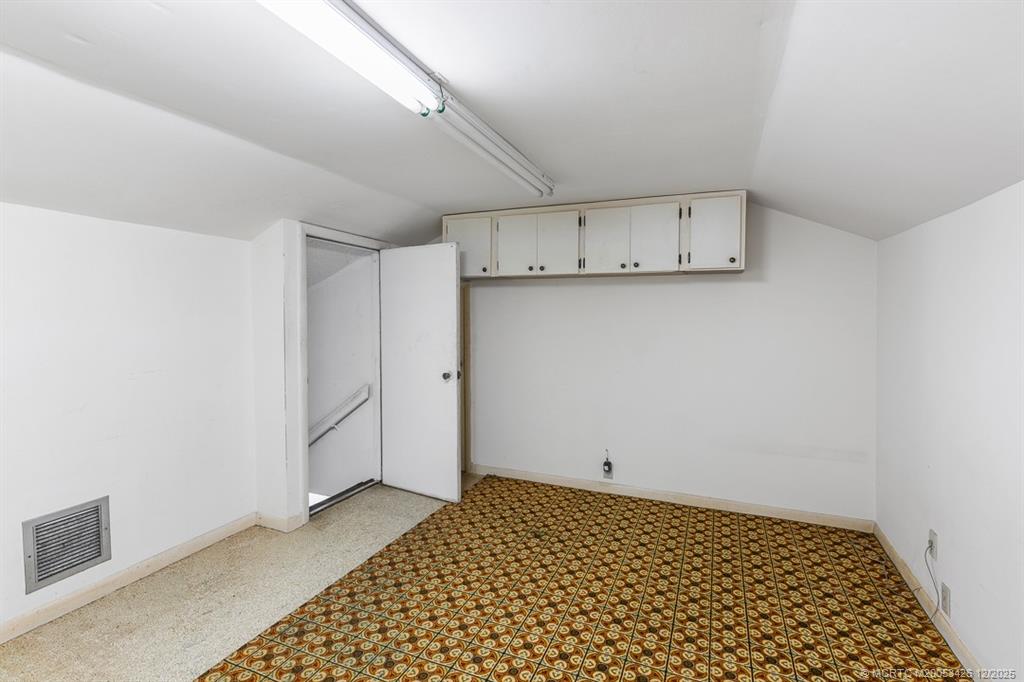 3181 Southeast Fairway West Stuart, FL 34997 - Photo 48 of 59