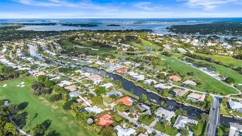 $599,000 | 3181 Southeast Fairway West, Stuart, FL 34997