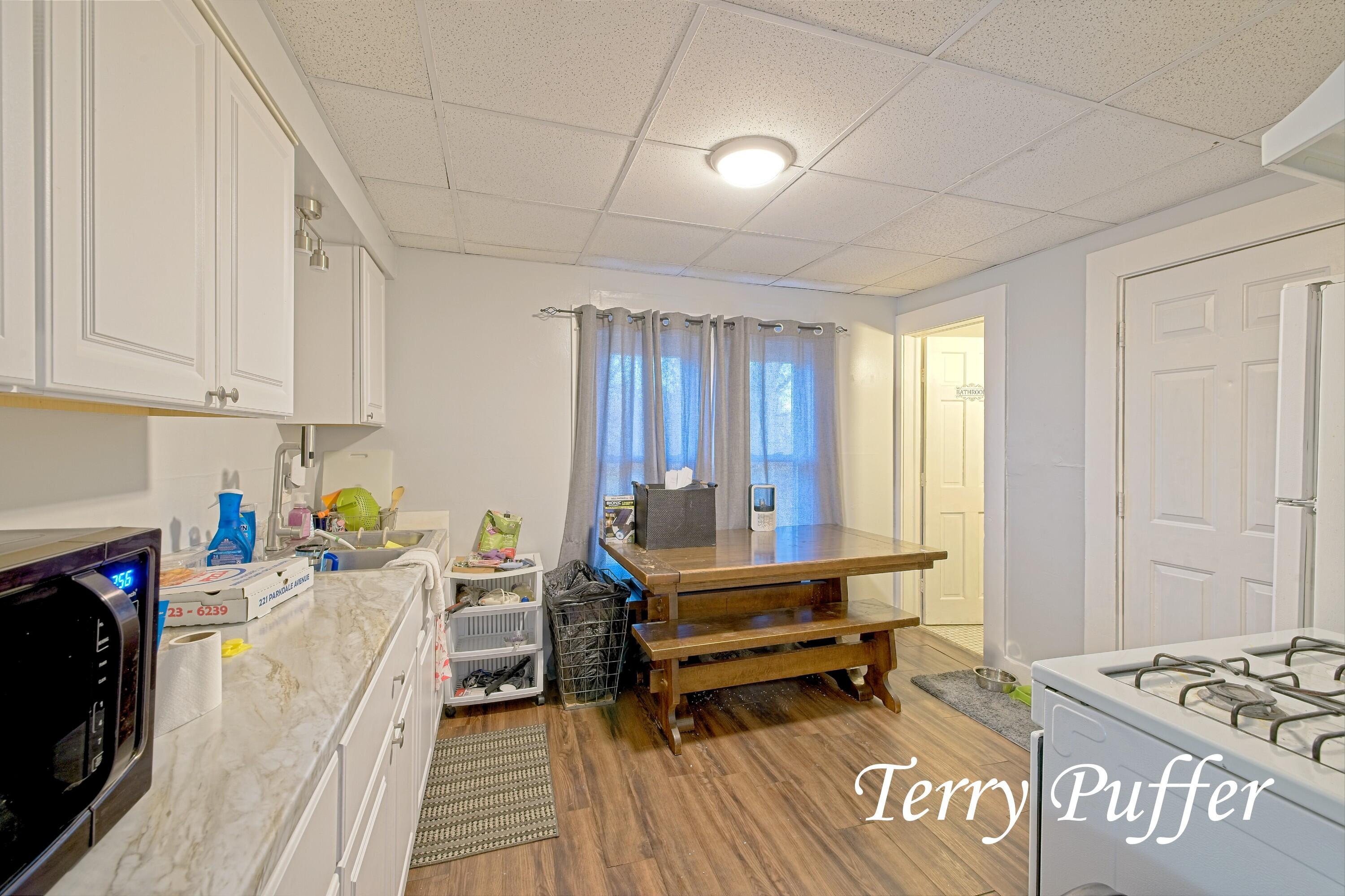 267 Myrtle Avenue Muskegon, MI 49442 - Photo 15 of 31 IMG_7983_HDR