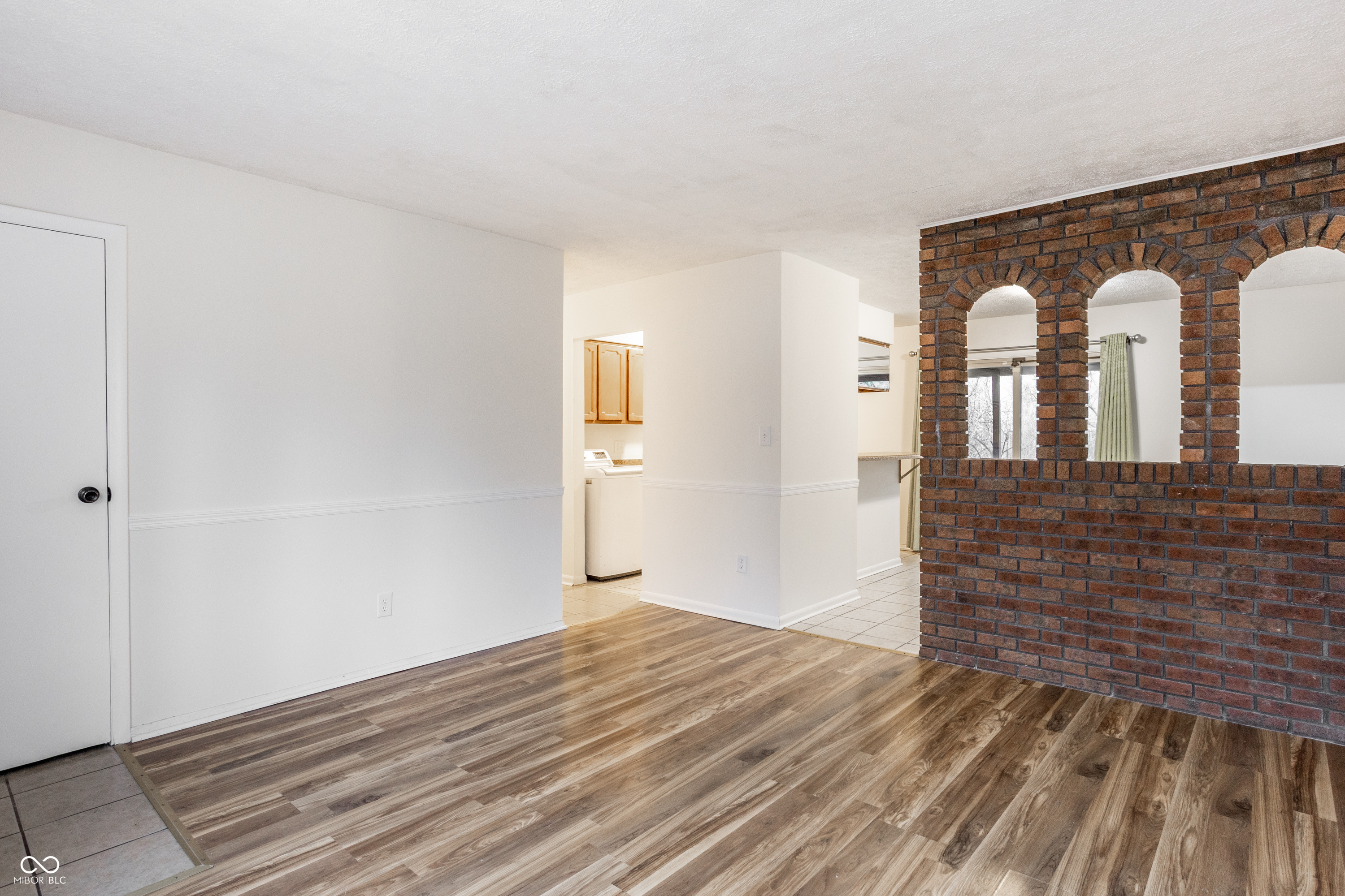 3848 Richelieu Road Indianapolis, IN 46226 - Photo 5 of 29 Gallery Image 5