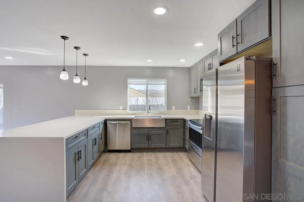 8699 Valencia Street Spring Valley, CA 91977 - Photo 9 of 49 Gallery Image 9