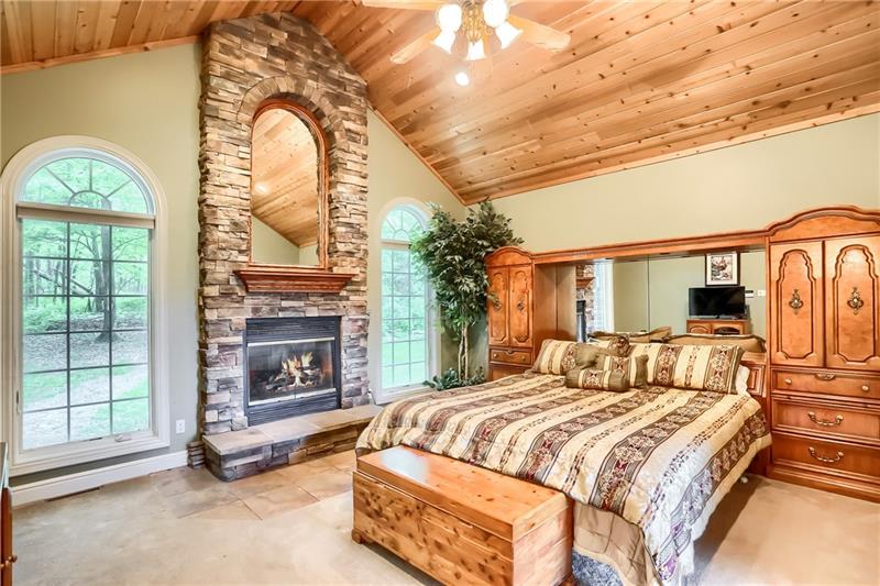 565 Hollow Road Enon Valley, PA 16120 - Photo 13 of 25 Gallery Image 13