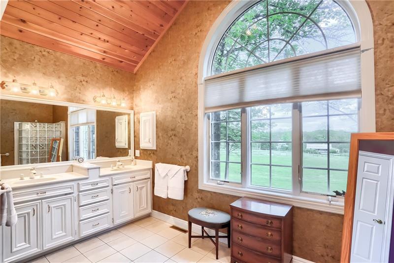 565 Hollow Road Enon Valley, PA 16120 - Photo 14 of 25 Gallery Image 14