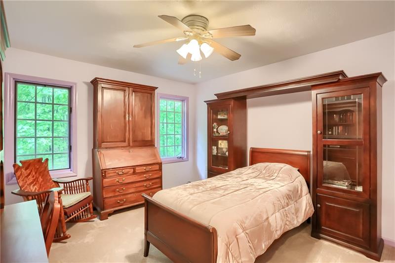 565 Hollow Road Enon Valley, PA 16120 - Photo 20 of 25 Gallery Image 20