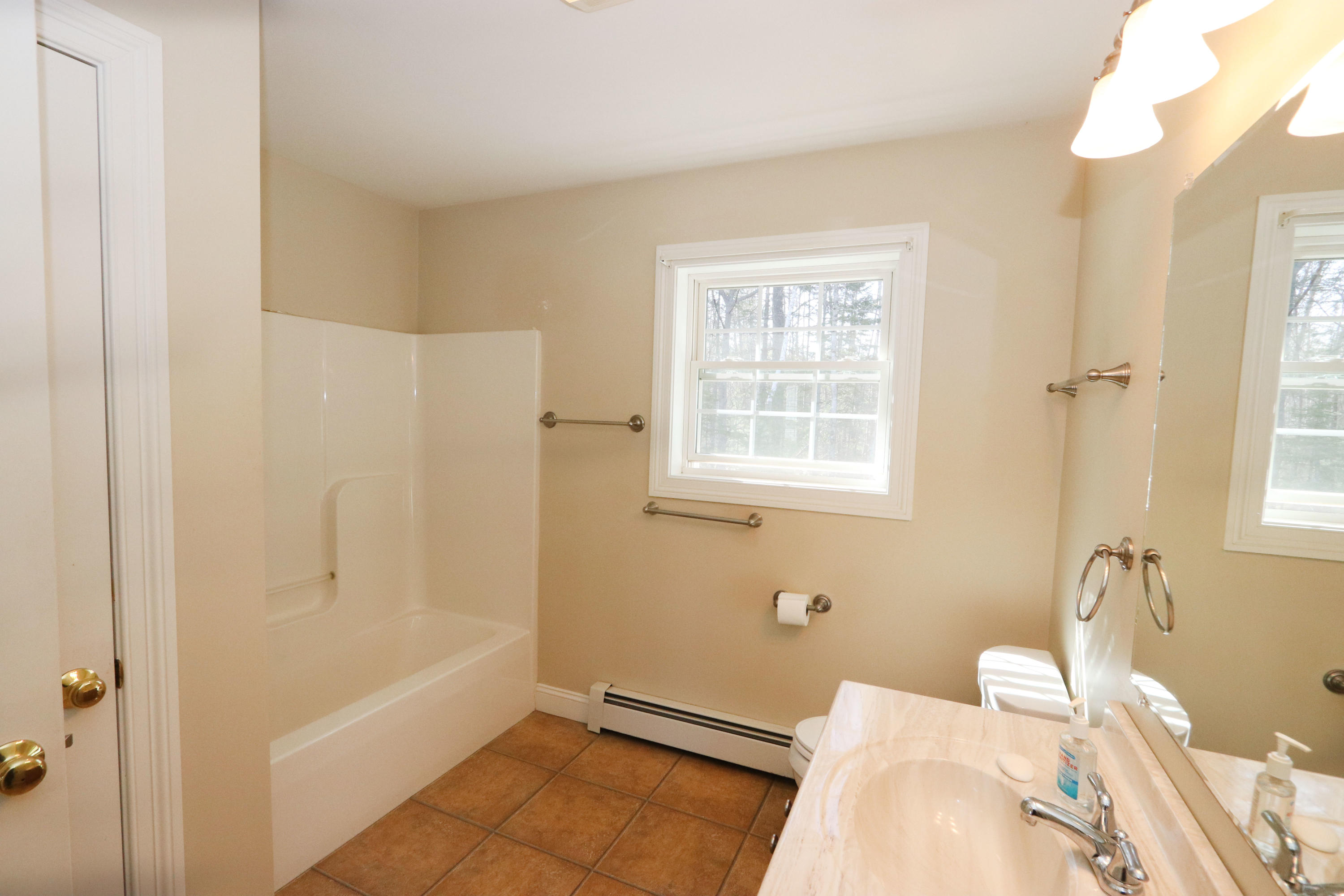 45 Streamside Lane, Unit 8 Bangor, ME 04401 - Photo 9 of 23 9