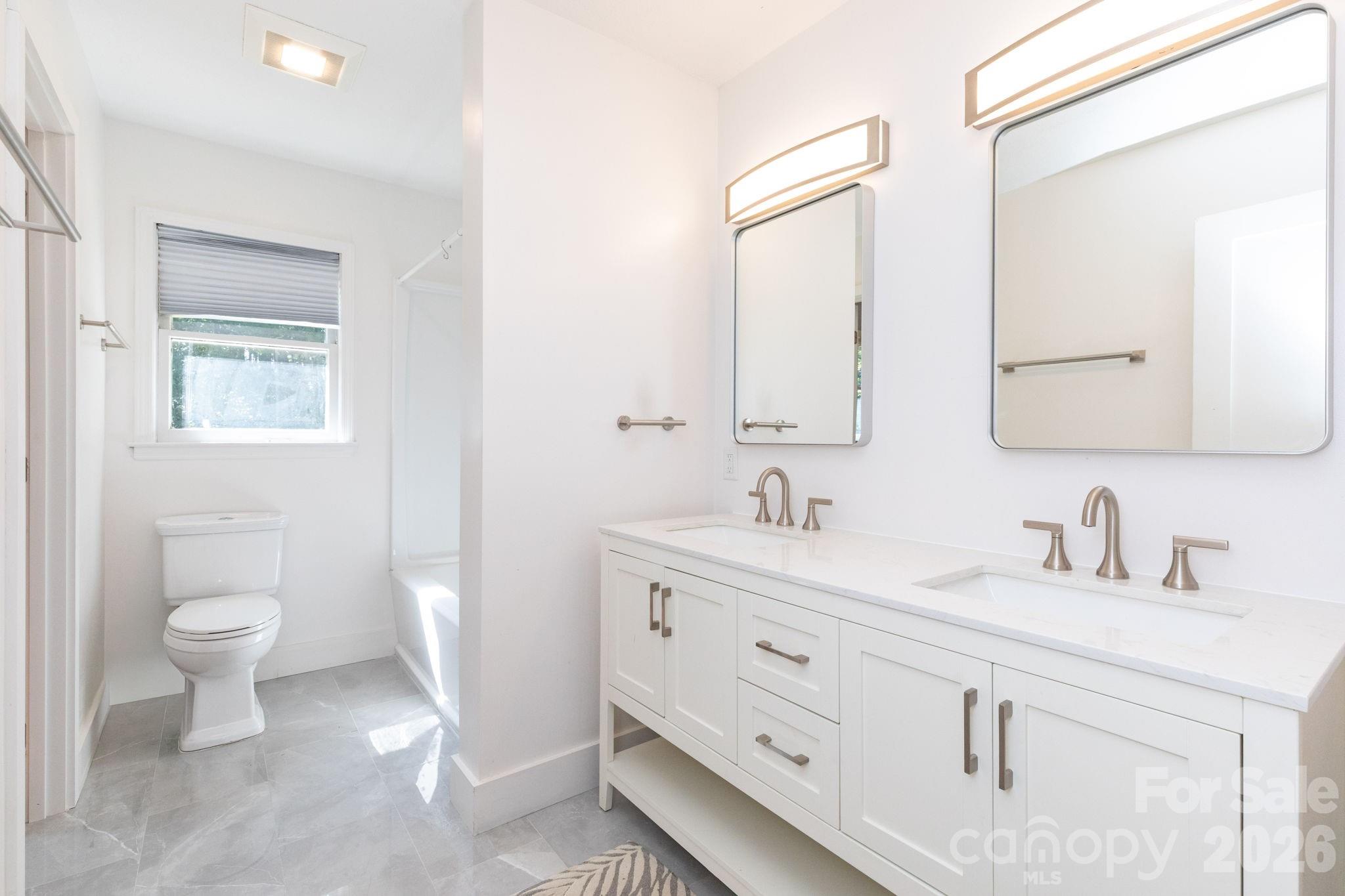 1009 Sharon Ridge Road Fairview, NC 28730 - Photo 11 of 20 Gallery Image 11