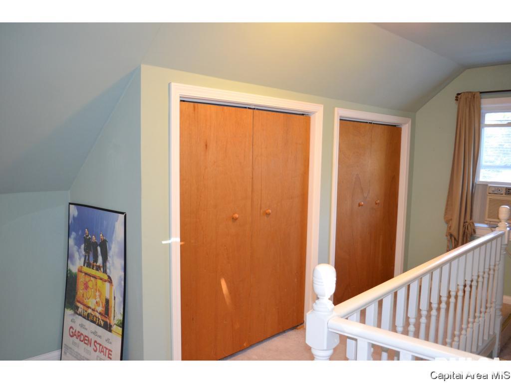 1904 Hamilton Court Springfield, IL 62704 - Photo 17 of 32 Gallery Image 17