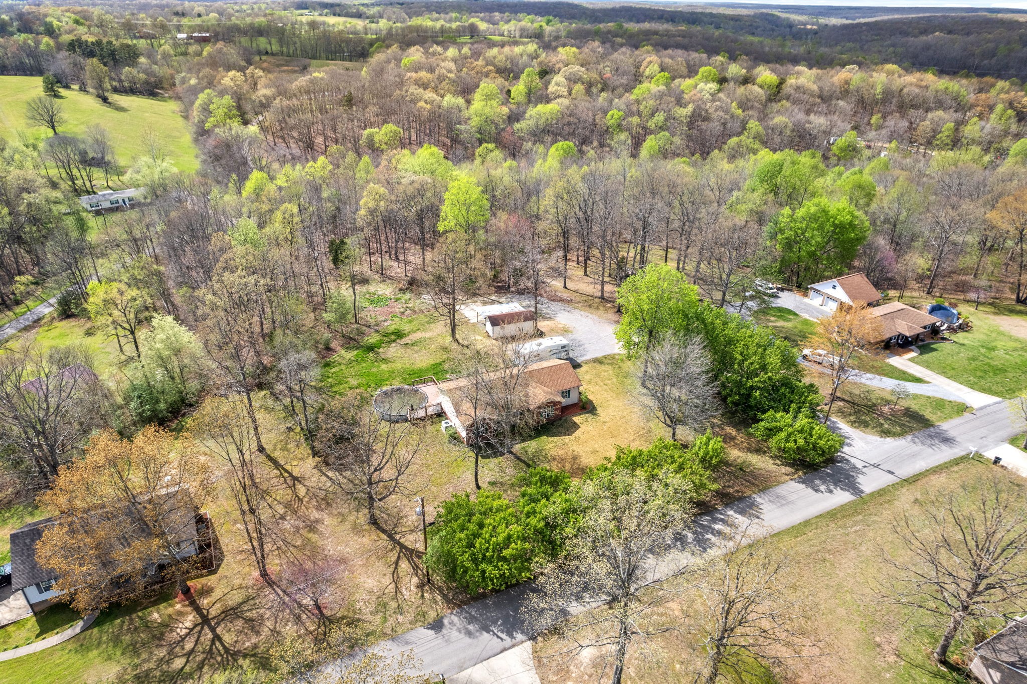 135 Carl Taylor Road Tennessee Ridge, TN 37178 - Photo 38 of 41