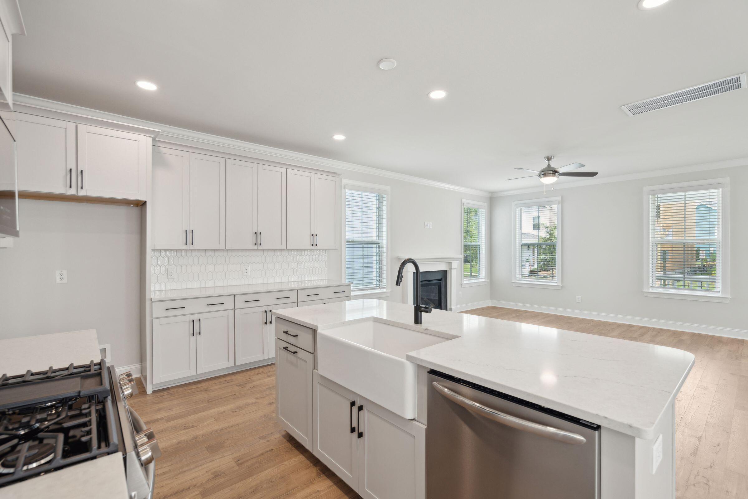 703 Minton Road Charleston, SC 29412 - Photo 6 of 31 Similar Finished Homes (21)