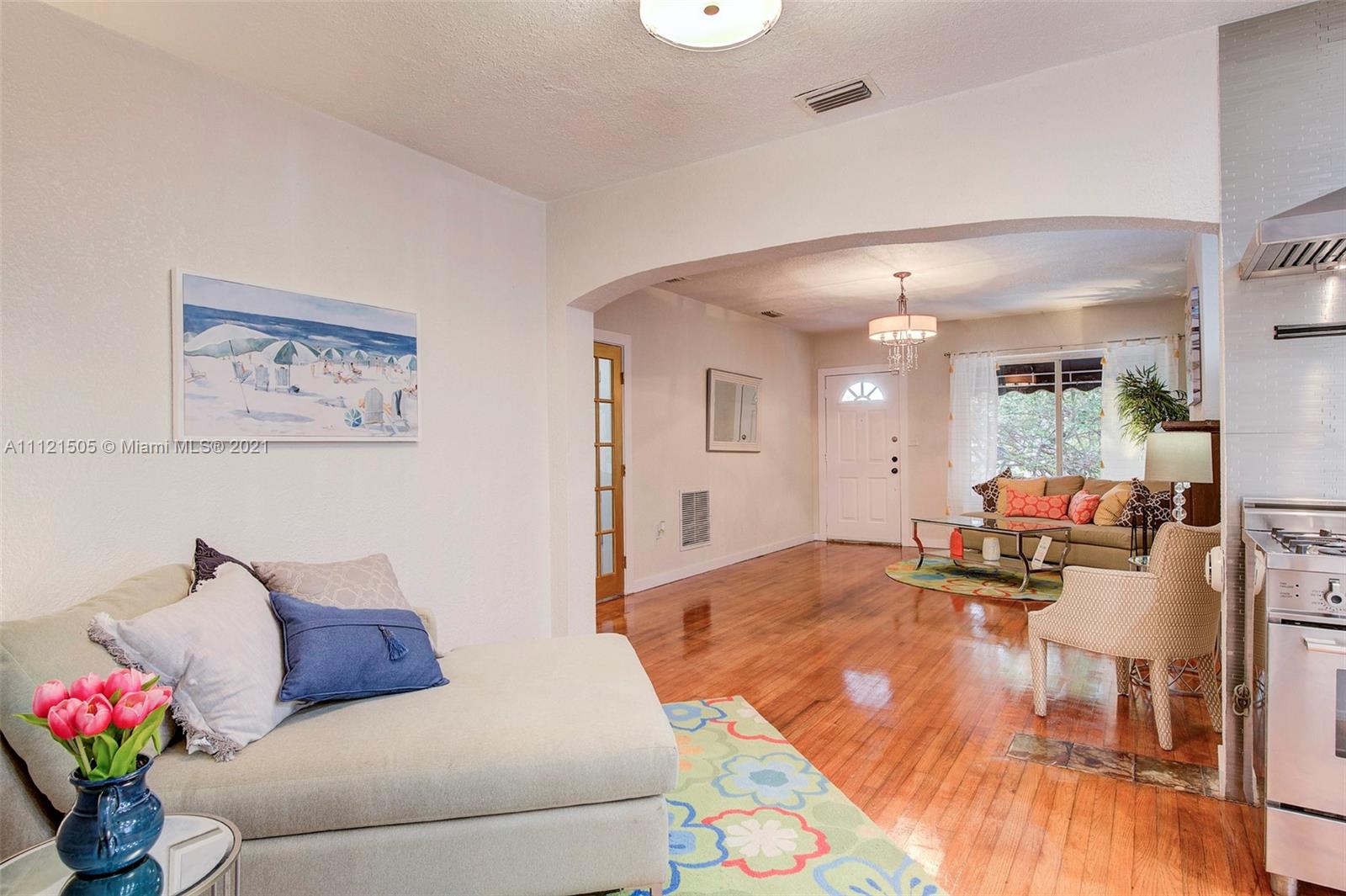 331 Southwest 19th Road Miami, FL 33129 - Photo 6 of 22 a living room with furniture