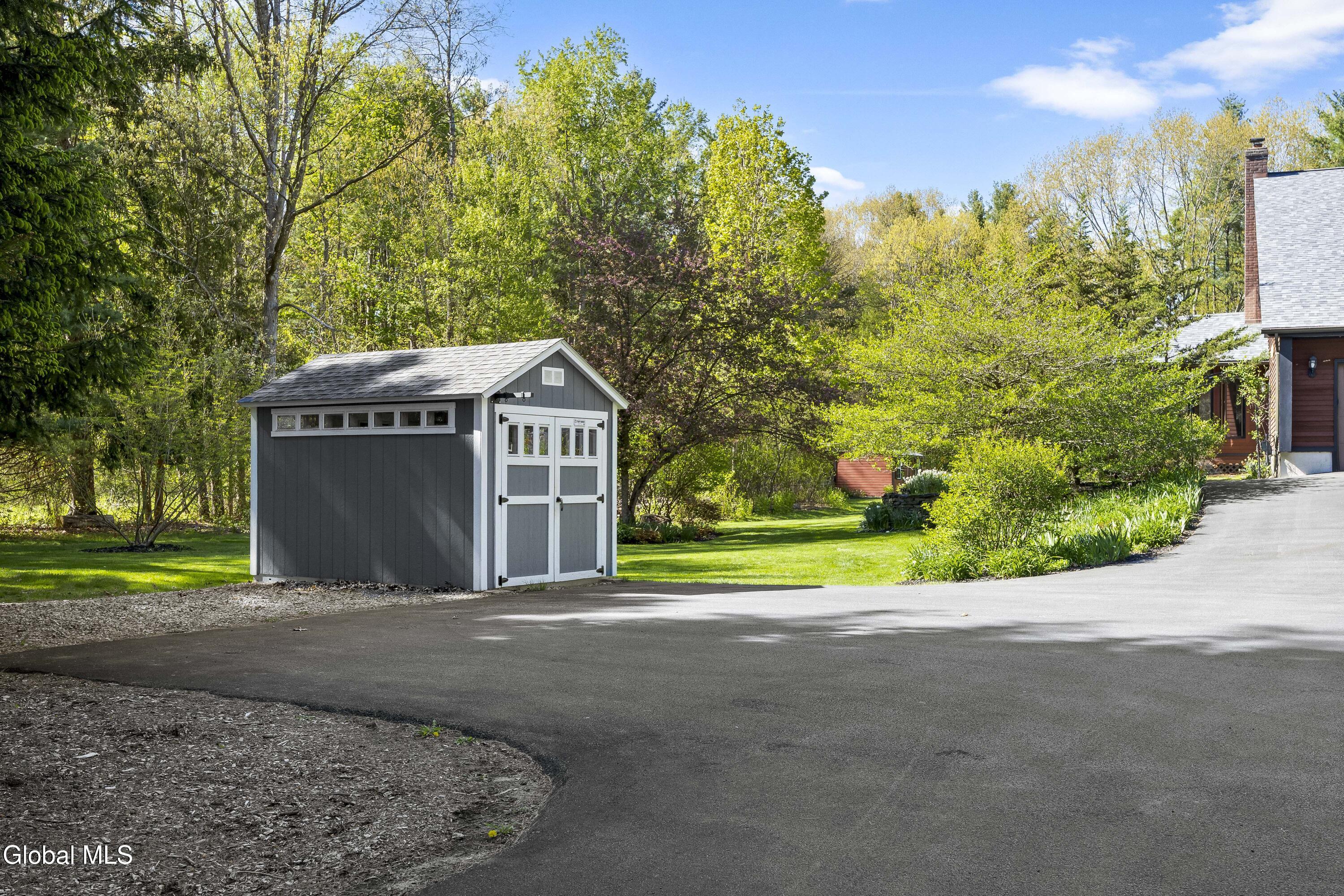 15 Dyer Switch Road Saratoga Springs, NY 12866 - Photo 43 of 70 45