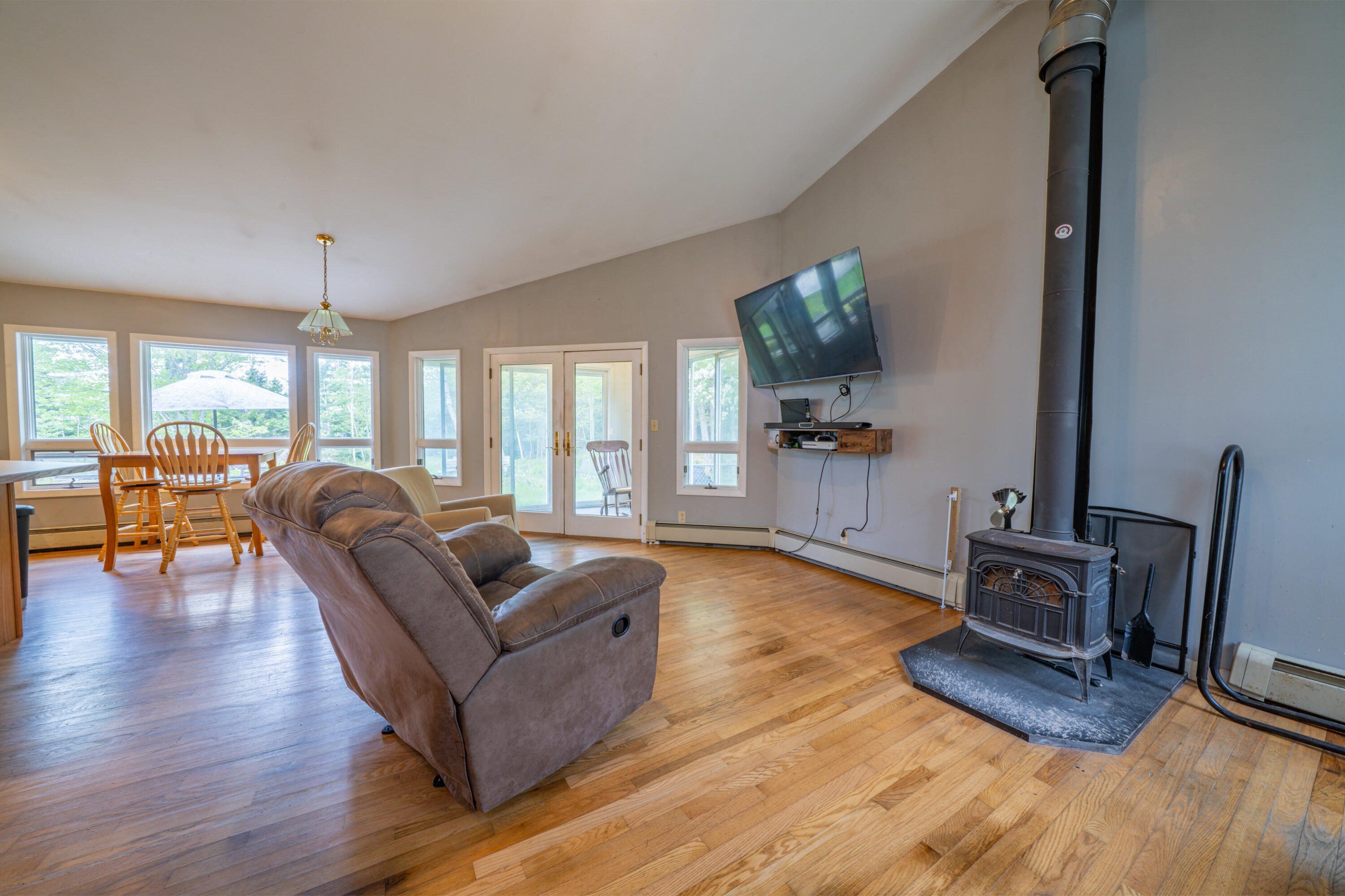 285 Glenmere Road St. George, ME 04860 - Photo 9 of 23 2693