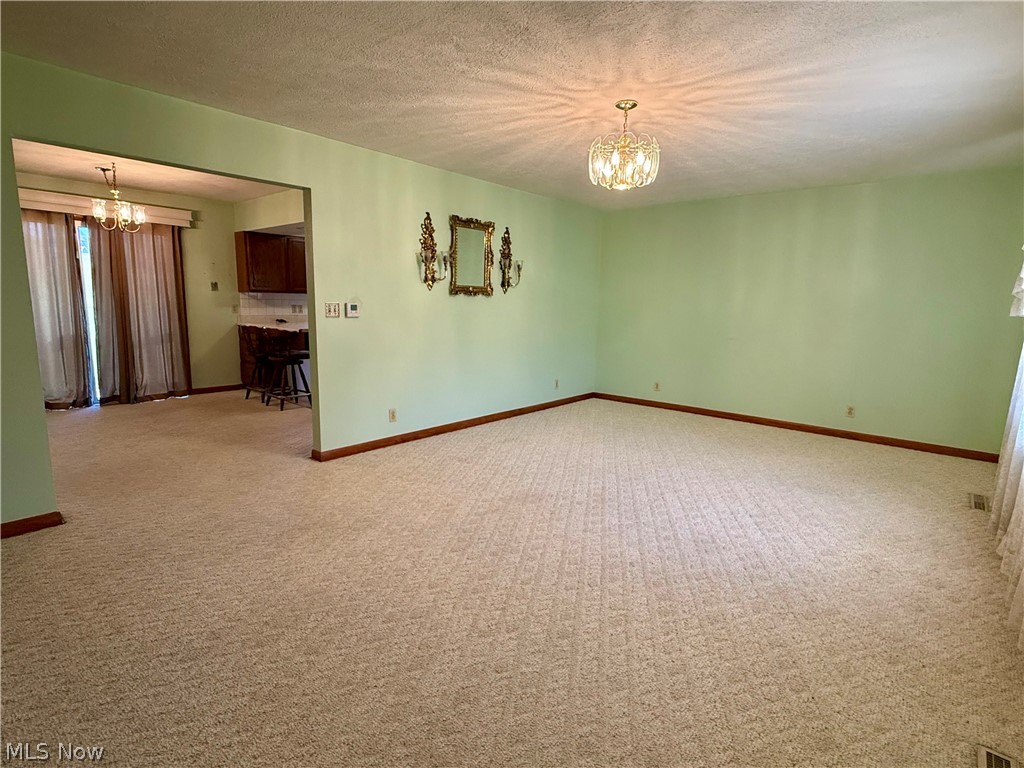 29 Butcher Bend Road Mineral Wells, WV 26150 - Photo 9 of 43 Gallery Image 9