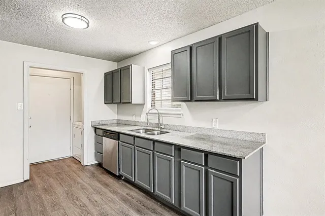 $1,845 | 2705 Warren Lane, Fort Worth, TX 76112