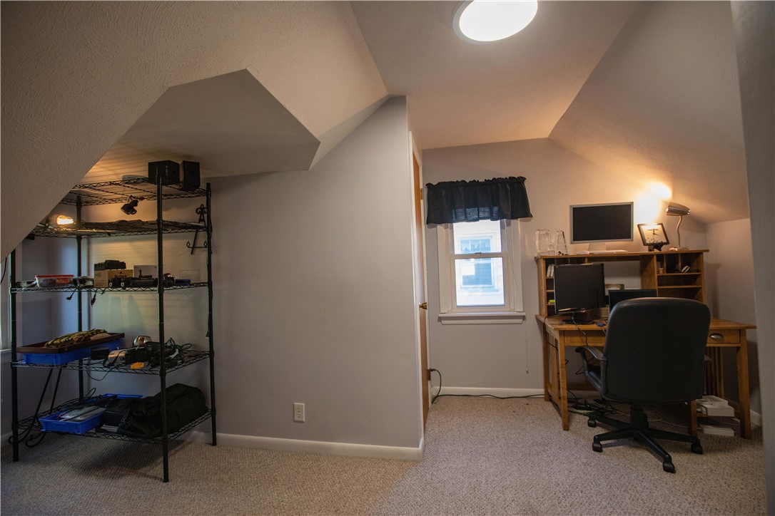 202 Kiniry Drive Irondequoit, NY 14609 - Photo 32 of 43 Office area