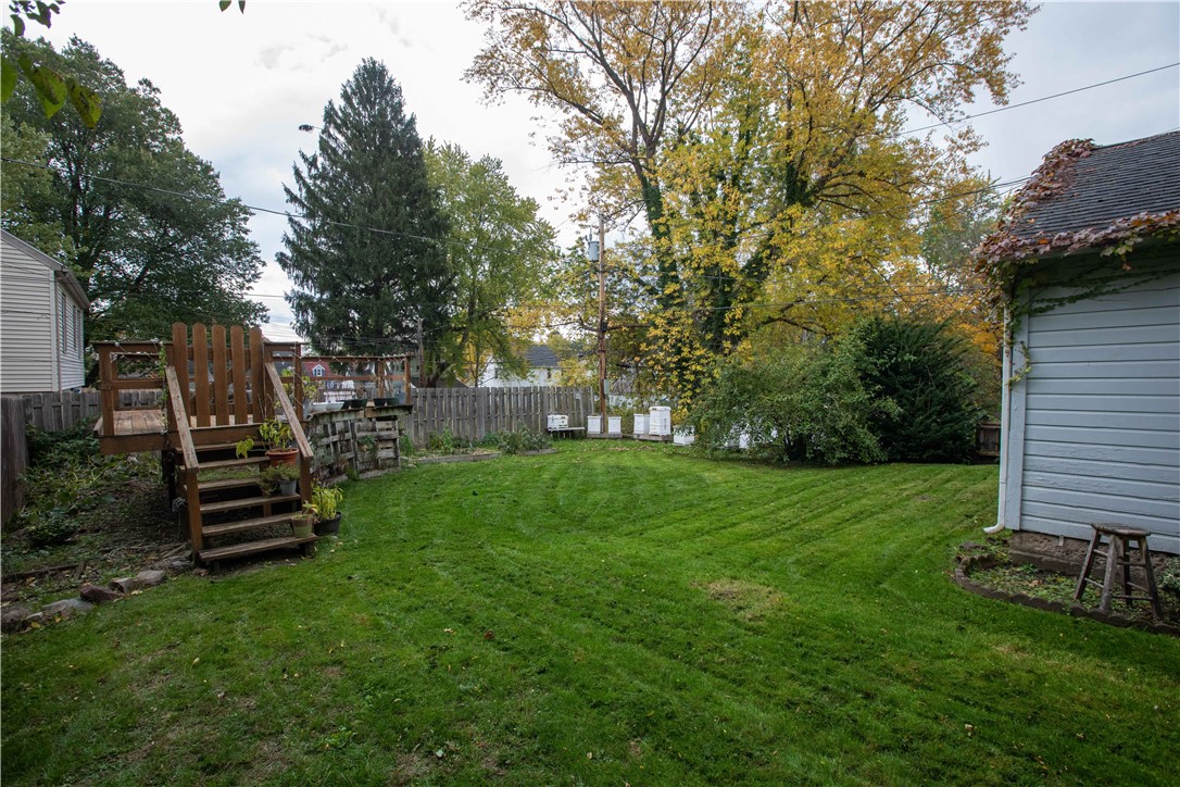 202 Kiniry Drive Irondequoit, NY 14609 - Photo 10 of 43 Elevated deck