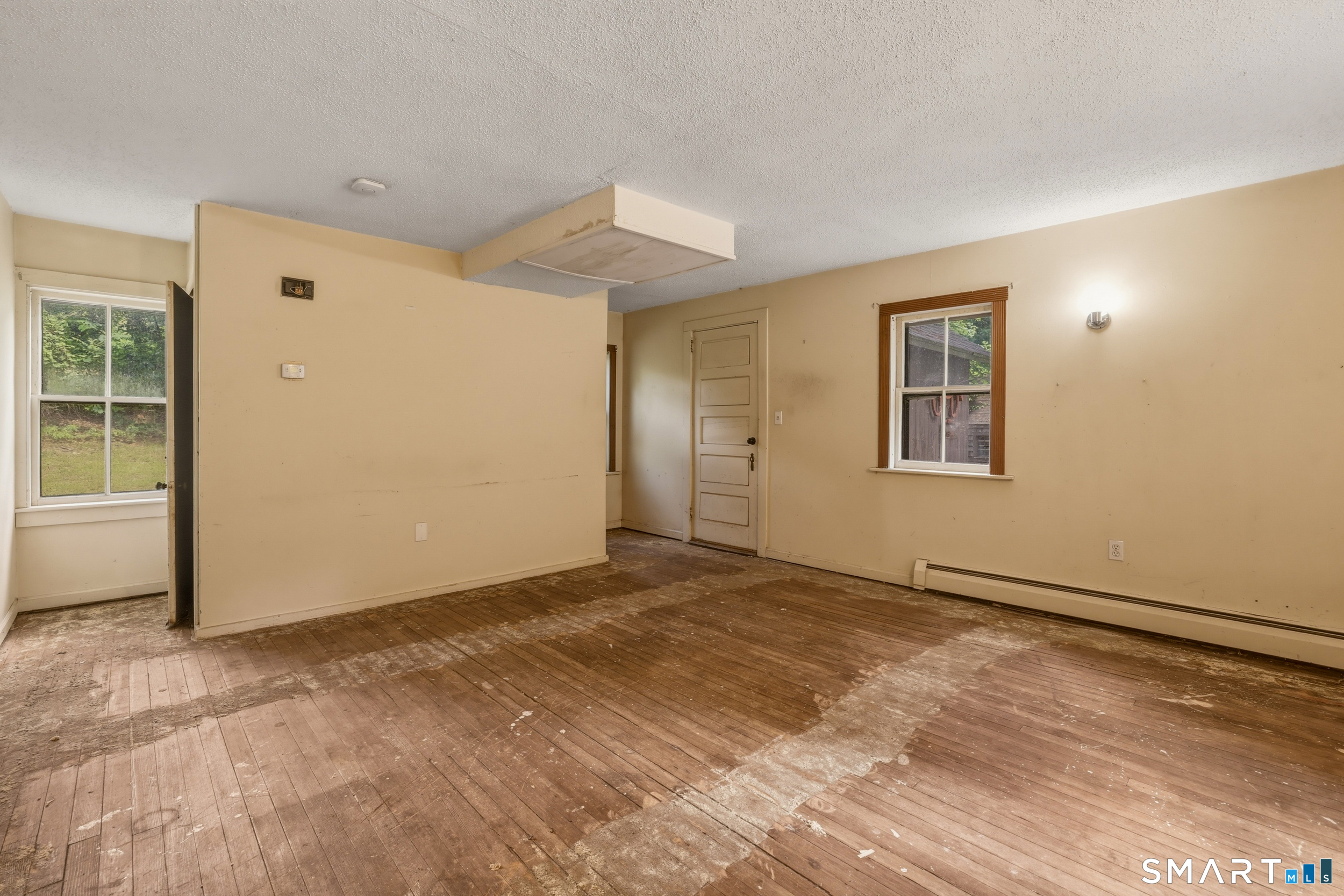 176 Newberry Road South Windsor, CT 06074 - Photo 7 of 25