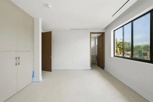 $5,500,000 | 7400 Southwest 127th Street, Pinecrest, FL 33156