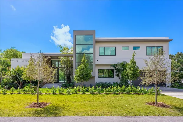 a view of an outdoor space and yard