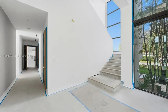 $5,500,000 | 7400 Southwest 127th Street, Pinecrest, FL 33156