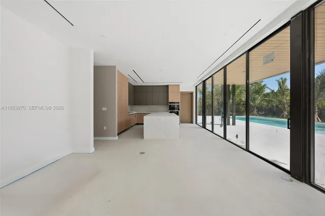 $5,500,000 | 7400 Southwest 127th Street, Pinecrest, FL 33156