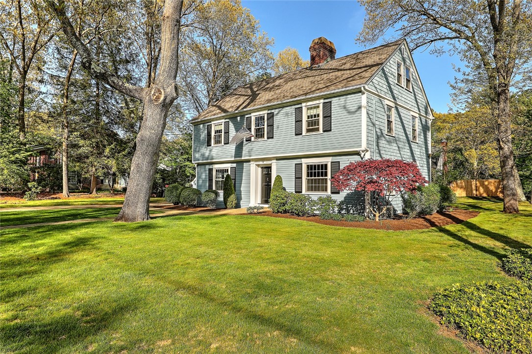 72 Anawan Road Pawtucket, RI 02861 - Photo 3 of 49 Gallery Image 3