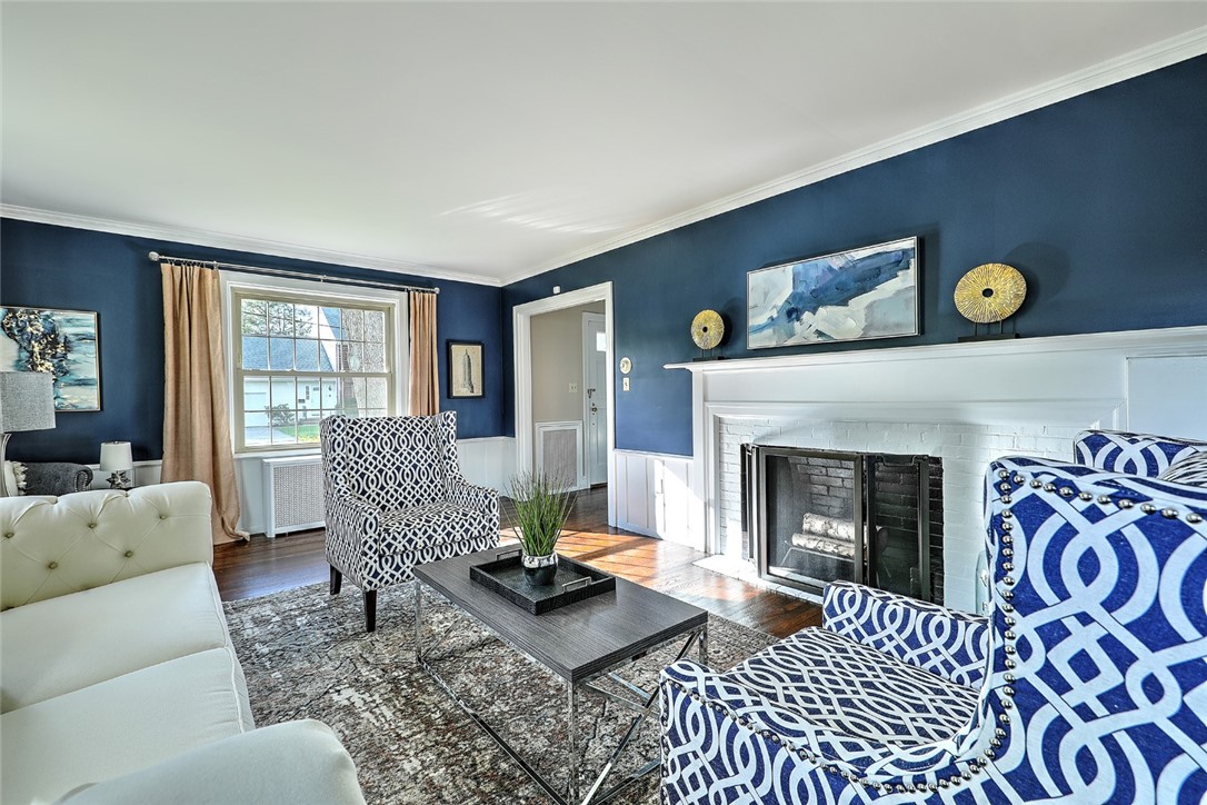 72 Anawan Road Pawtucket, RI 02861 - Photo 9 of 49 Gallery Image 9