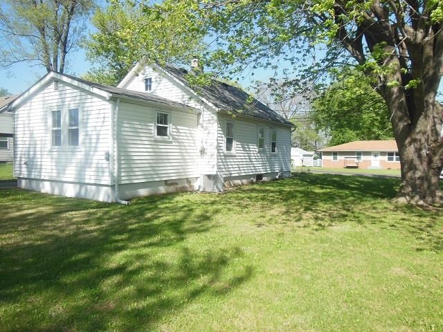 110 Wagner Street Washington, IL 61571 - Photo 5 of 9 Gallery Image 5