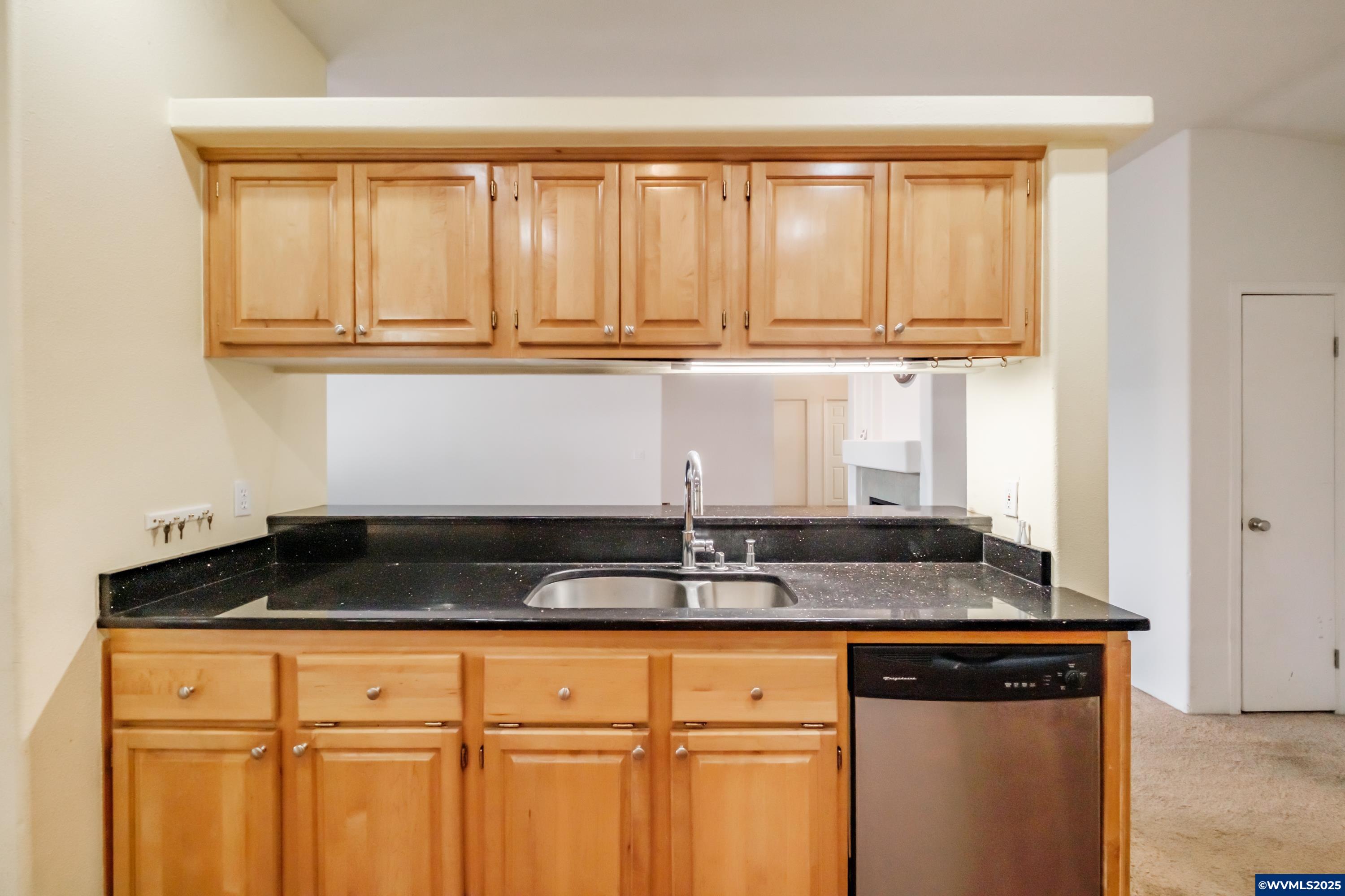 30522 West View Street Lebanon, OR 97355 - Photo 16 of 49