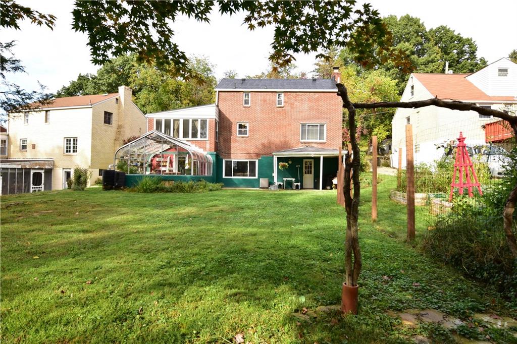 7175 Shannon Road Penn Hills, PA 15147 - Photo 2 of 17 Gallery Image 2