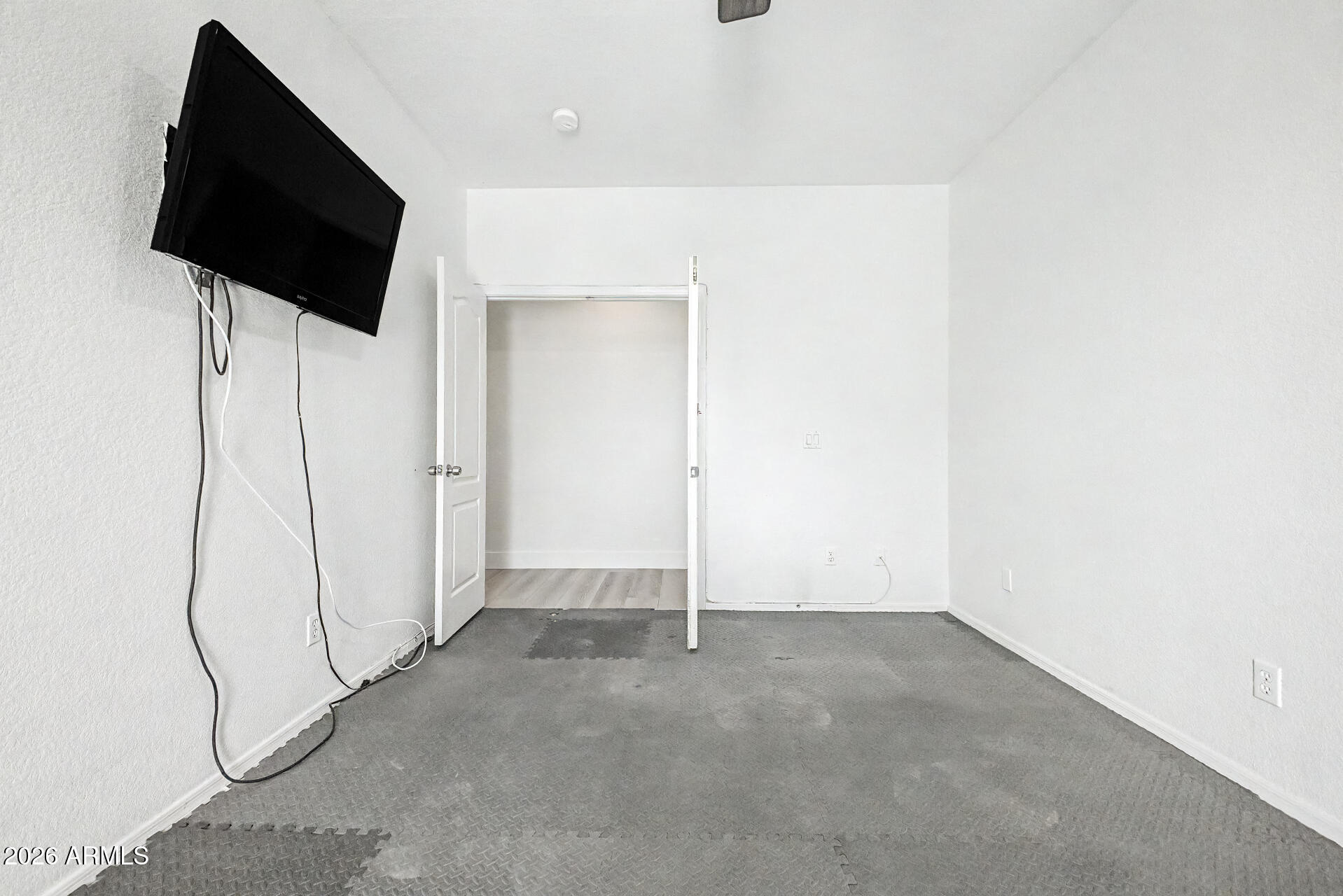 3464 South Ambush Pass Road Gilbert, AZ 85297 - Photo 16 of 46 Office - Downstairs