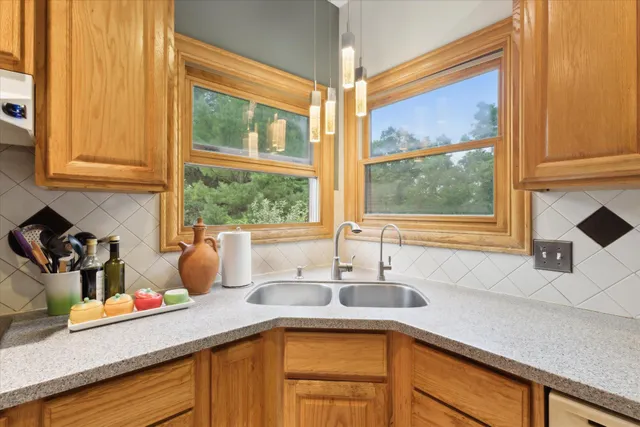 $729,900 | 6783 Cathedral Court, Alto, MI 49302