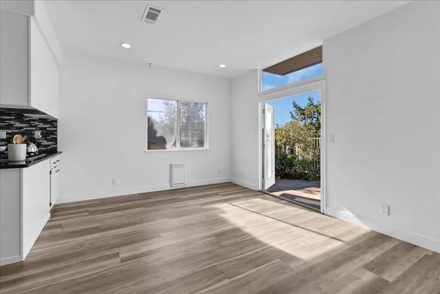 $794,900 | 949 Nantucket Boulevard, Unit 11, Salinas, CA 93906