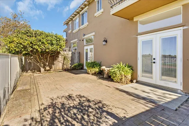 $794,900 | 949 Nantucket Boulevard, Unit 11, Salinas, CA 93906