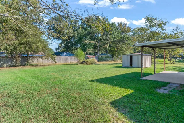 $199,900 | 908 West State Highway 243, Canton, TX 75103