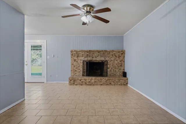 $199,900 | 908 West State Highway 243, Canton, TX 75103