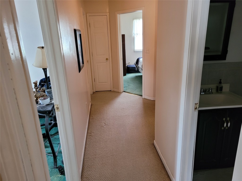 584 Overbrook Road Johnson City, NY 13790 - Photo 10 of 22 Gallery Image 10