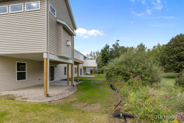 $530,000 | 5460 Albright Avenue Southwest, Unit 47, Grandville, MI 49418