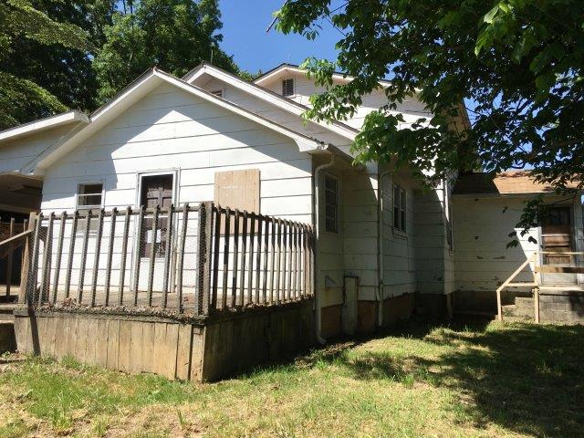 311 Wilson Road Speedwell, TN 37870 - Photo 22 of 24 BACK