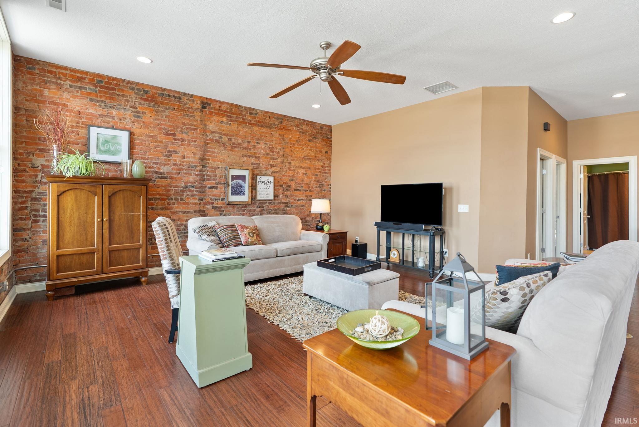 1113 Broadway Fort Wayne, IN 46802 - Photo 4 of 21