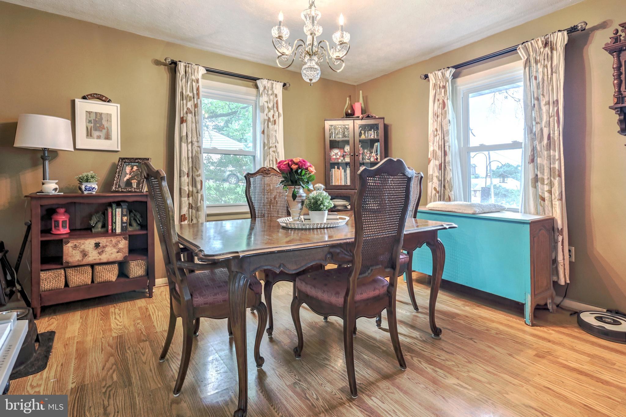 1194 Irving Road York, PA 17403 - Photo 11 of 25 Gallery Image 11